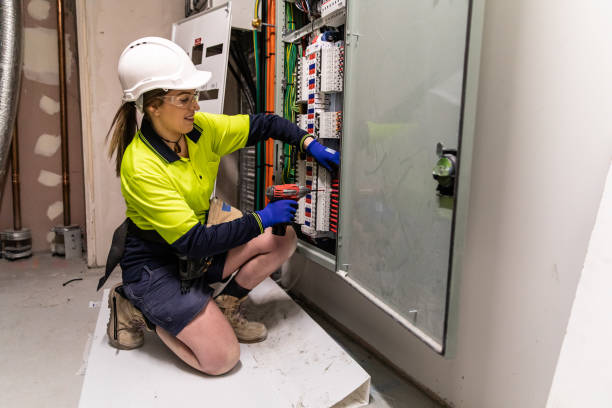 Best 24-Hour Electrician  in Thompsonville, CT