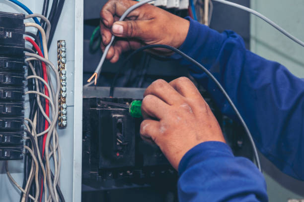 Best Affordable Electrician  in Thompsonville, CT